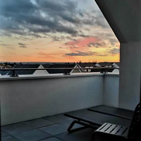 Familial Confortable A En Parisis